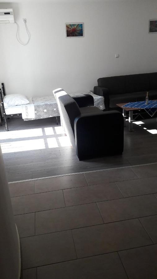 Apartmani Marić Selce Bagian luar foto