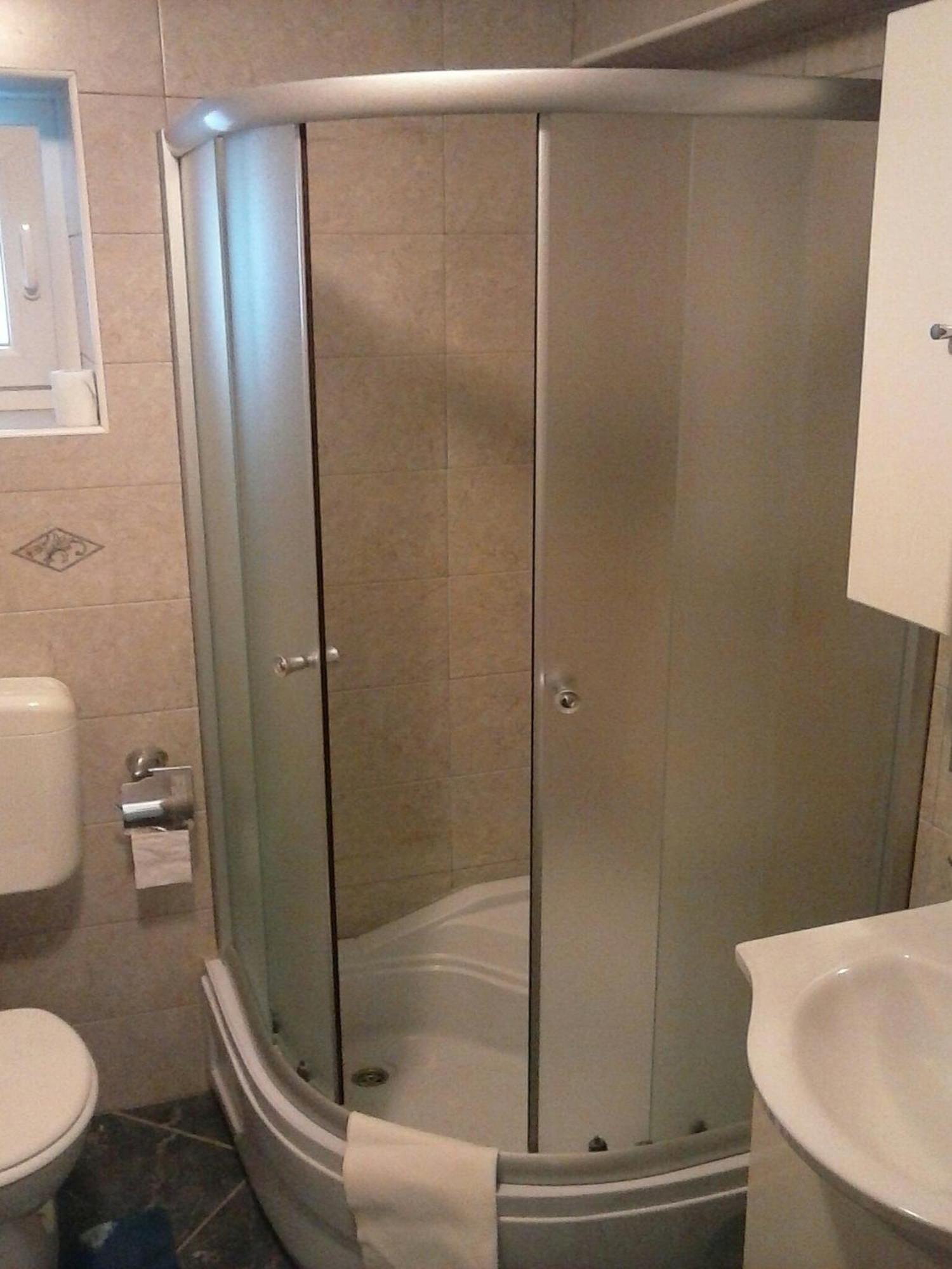 Apartmani Marić Selce Bagian luar foto