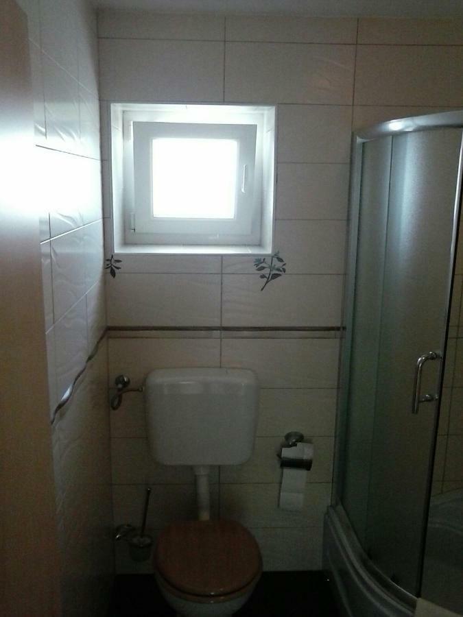 Apartmani Marić Selce Bagian luar foto