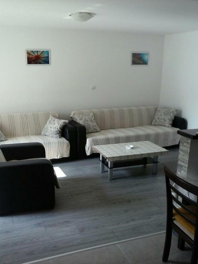 Apartmani Marić Selce Bagian luar foto